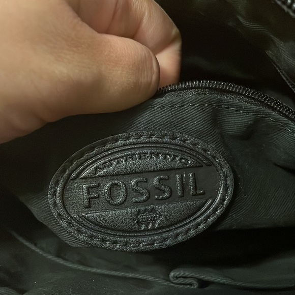 Fossil Black and Grey Crossbody Bag with adjustable strap - Picture 7 of 9